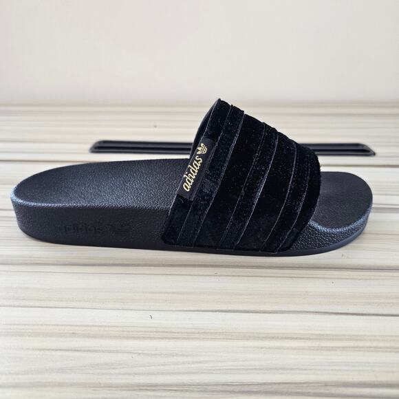 Adidas Adillette Women's Black Gold Metallic Velvet Slide Size 6 - Picture 2 of 8